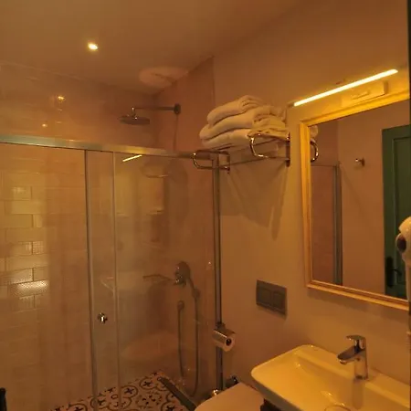 Oalis Boutique Hotel Бодрум Экстерьер фото